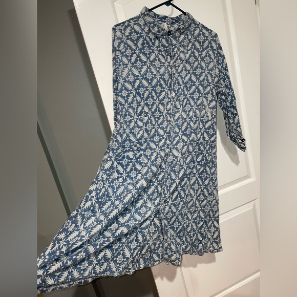 New! Magnolia Pearl Blue Birch Patterned Button Down Tunic 💙 RARE! Onesize - Picture 8 of 15